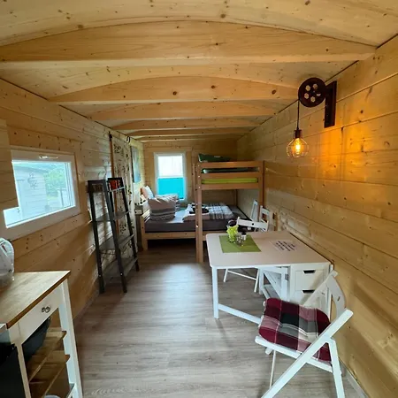 Schaeferkarrenpark Adler- Und Wolfspark Kasselburg مكان تخييم *