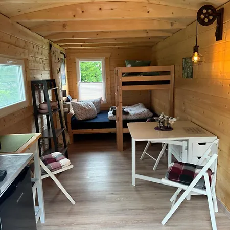 Schaeferkarrenpark Adler- Und Wolfspark Kasselburg مكان تخييم *