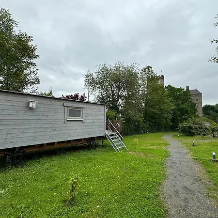 Schaeferkarrenpark Adler- Und Wolfspark Kasselburg مكان تخييم