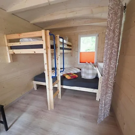 Schaeferkarrenpark Adler- Und Wolfspark Kasselburg Pelm