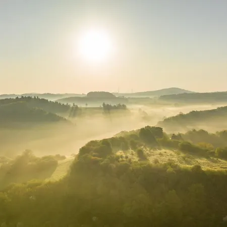 Schaeferkarrenpark Adler- Und Wolfspark Kasselburg مكان تخييم