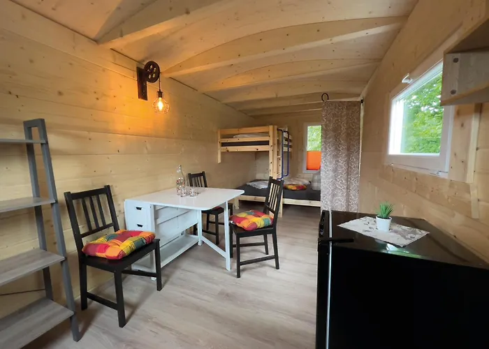 אתר קמפינג Schaeferkarrenpark Adler- Und Wolfspark Kasselburg *