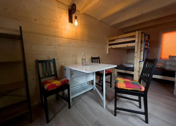 Schaeferkarrenpark Adler- Und Wolfspark Kasselburg * Pelm