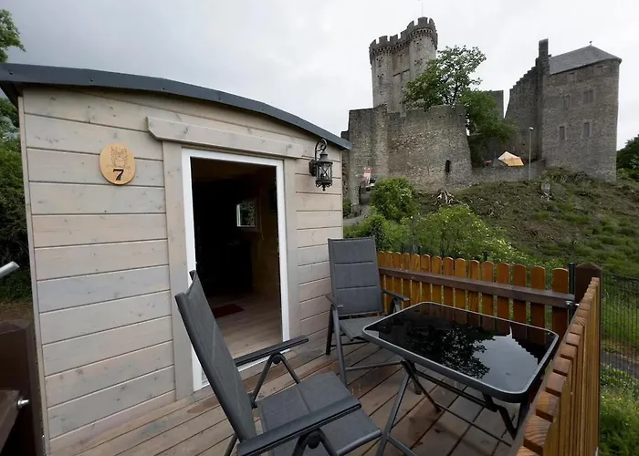 Schaeferkarrenpark Adler- Und Wolfspark Kasselburg